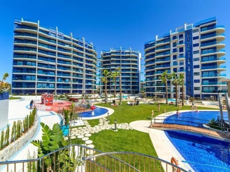 Apartment Deluxe Clara Sea Senses Torrevieja Eksteriør billede
