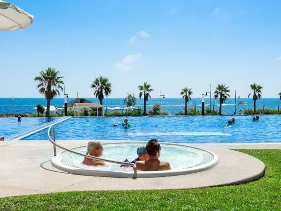Apartment Deluxe Clara Sea Senses Torrevieja Eksteriør billede