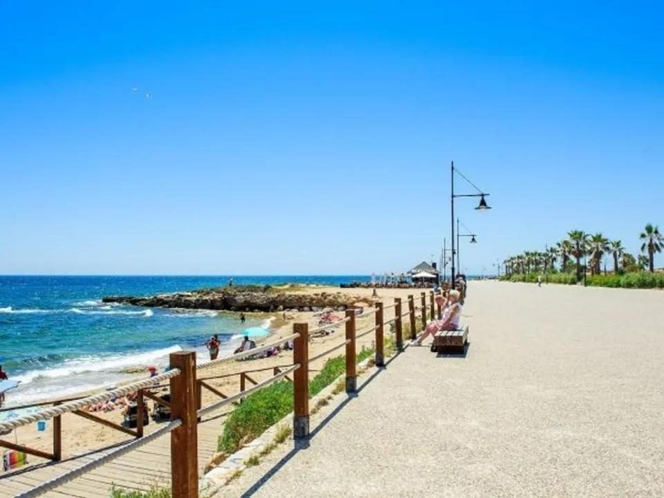 Apartment Deluxe Clara Sea Senses Torrevieja Eksteriør billede