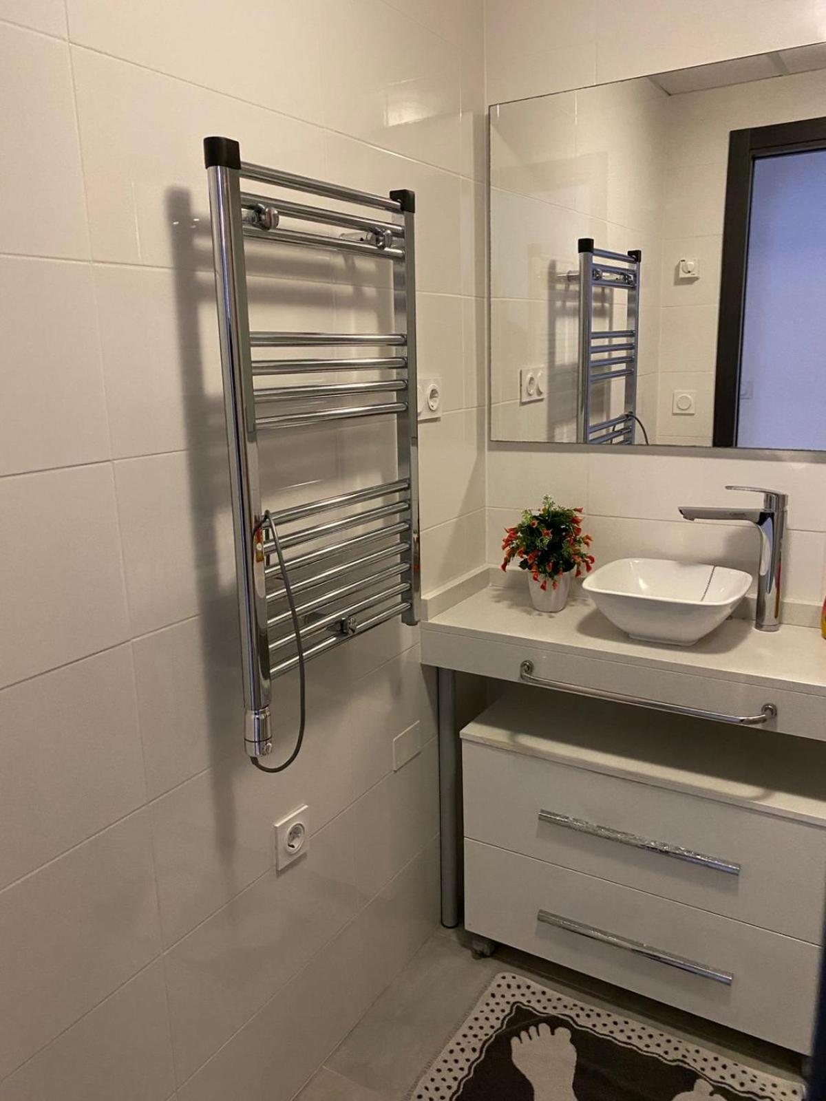 Apartment Deluxe Clara Sea Senses Torrevieja Eksteriør billede