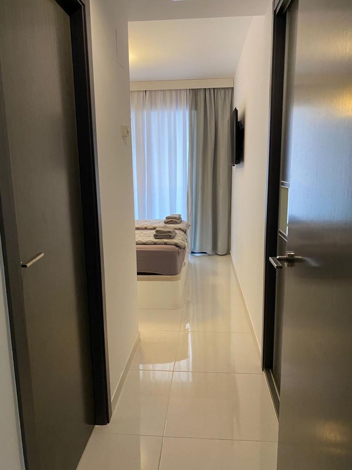 Apartment Deluxe Clara Sea Senses Torrevieja Eksteriør billede